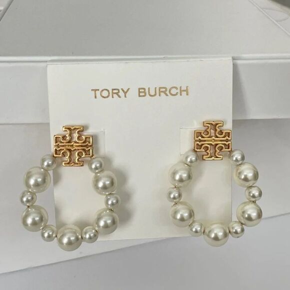 NWOT Tory Burch Gold Britten Pearl Dangle Loop Earring’s - Picture 1 of 4